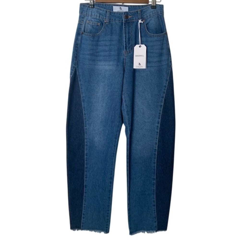 NWT Flying Angel Barrel Leg Jeans Size 28 High Rise Boho Hippie Festival Raw Hem